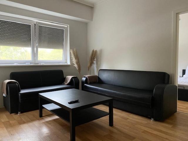 Zwei-Raum Wohnung Fuer Max. 4 Personen 马格德堡 外观 照片